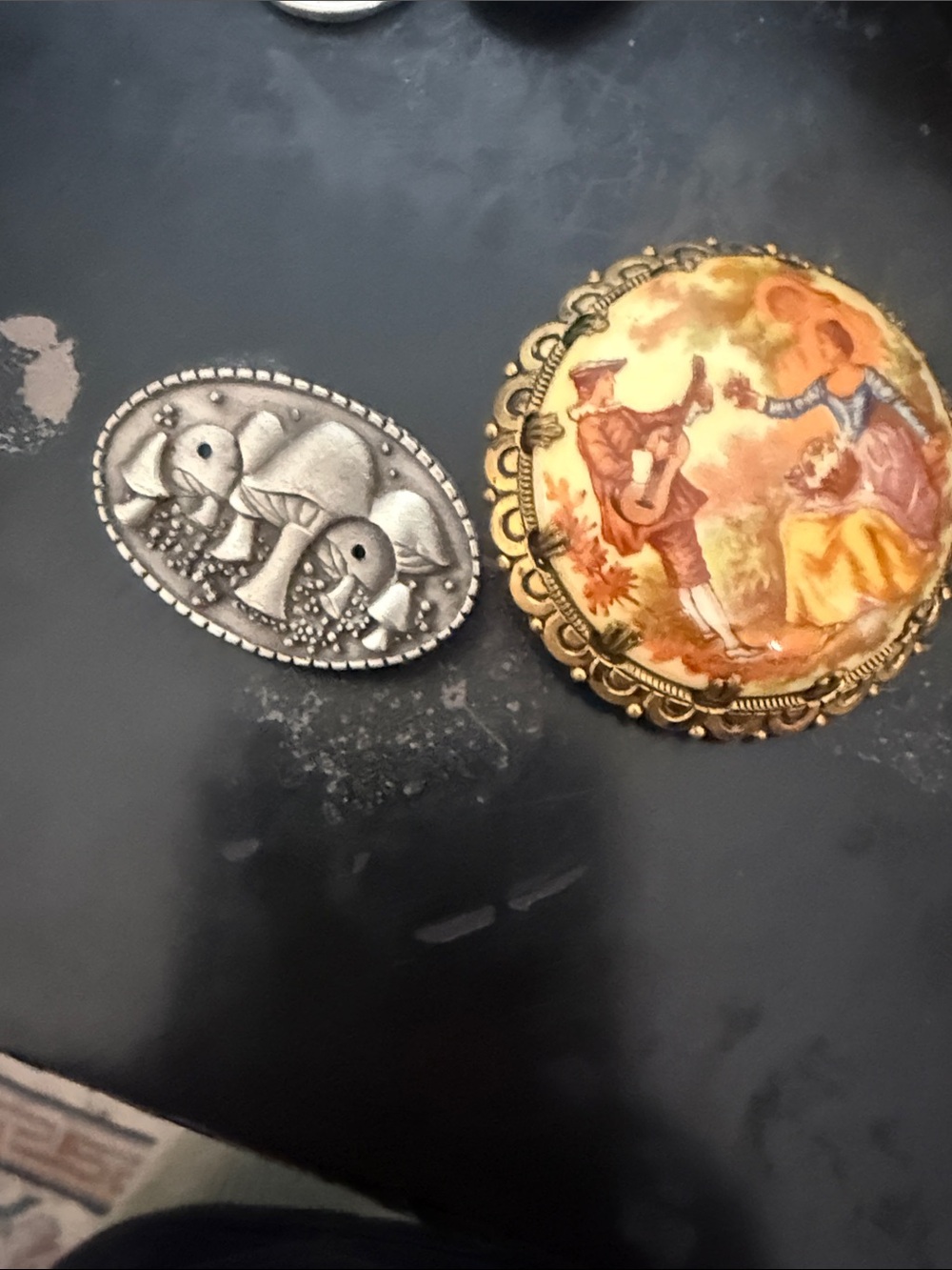 pins